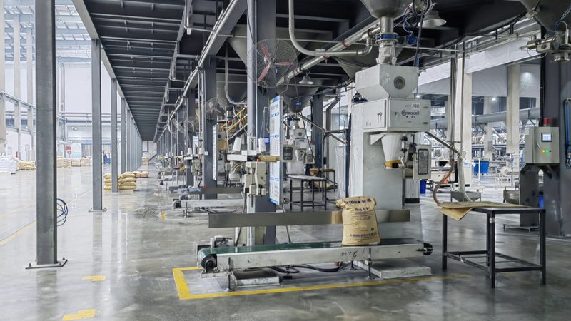 揭秘正规化工产品代理公司排名背后的考量因素